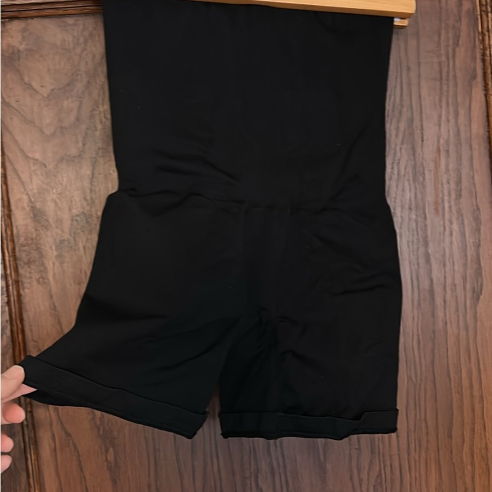 Blanqi Black Essential Bundle (3 Items) - image 7